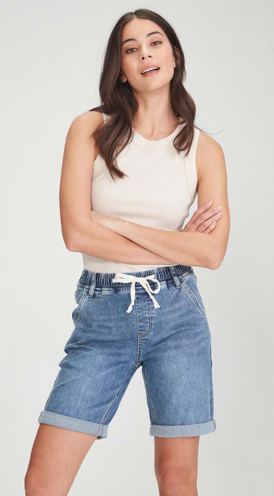 HANA SHORT