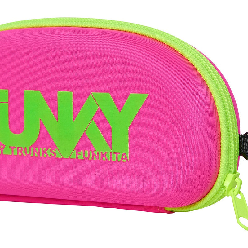 Case Closed Goggle Case | Sweetie Sweat