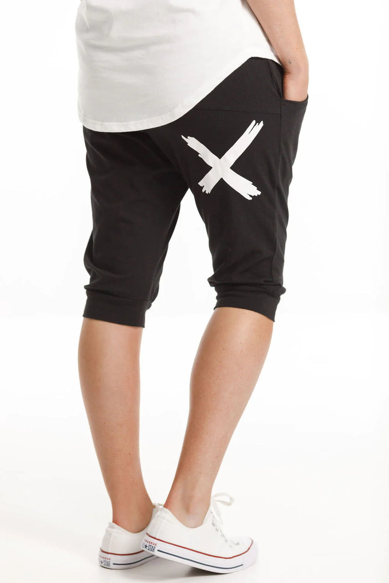 3/4 Apartment Pants | Black with White X