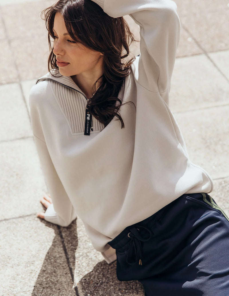 Knit Collar Crew | Bone