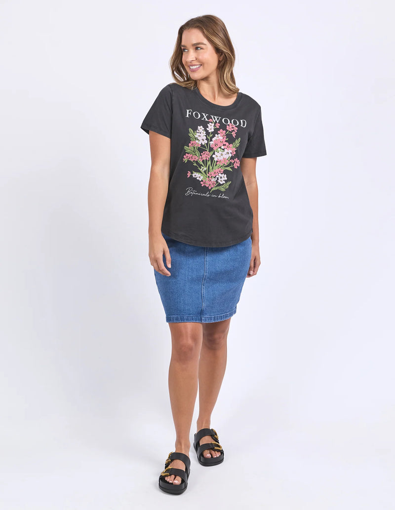 Flowers Tee | Washed Black