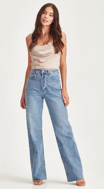 Antigoni | Jean Blue