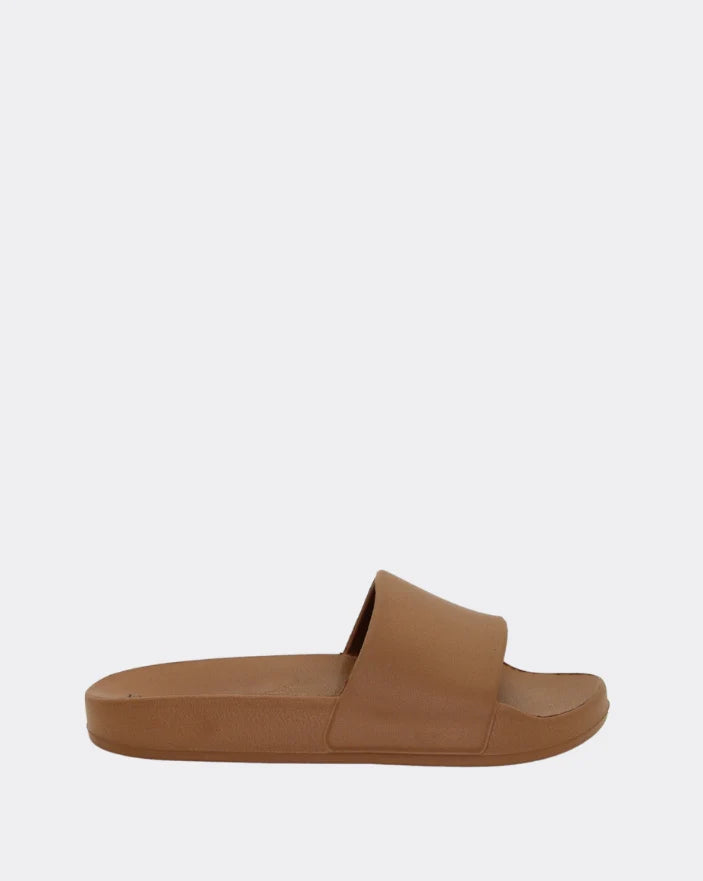 Cherry Pool Slides | Tan