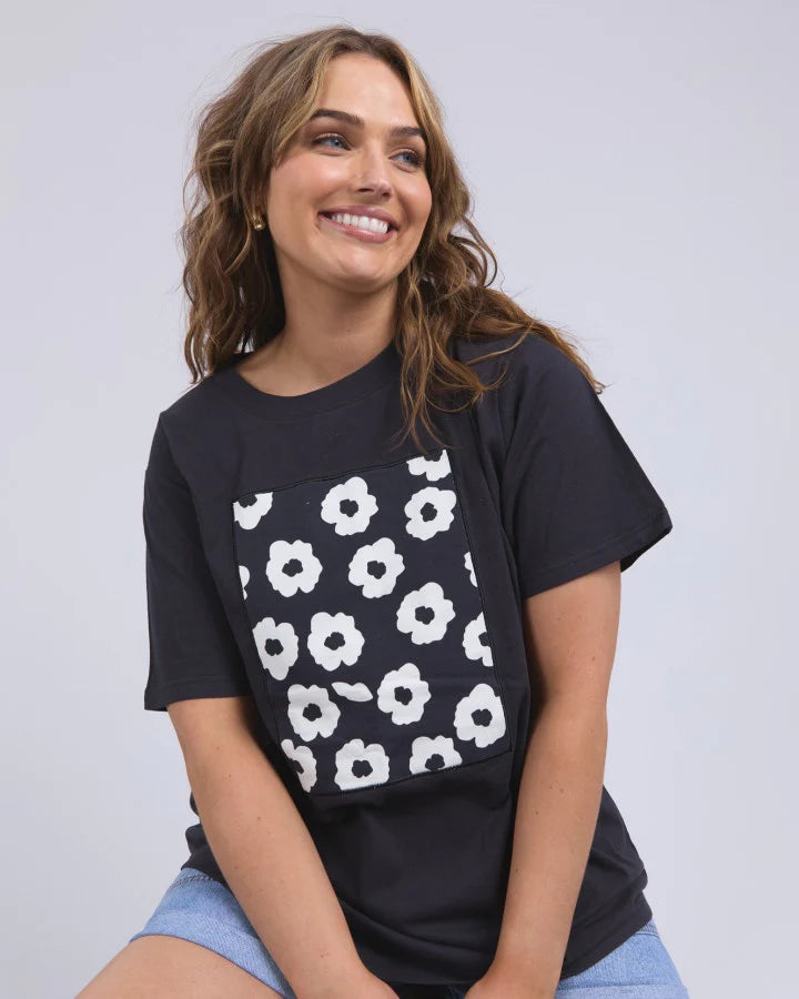 Azalea Tee | Navy