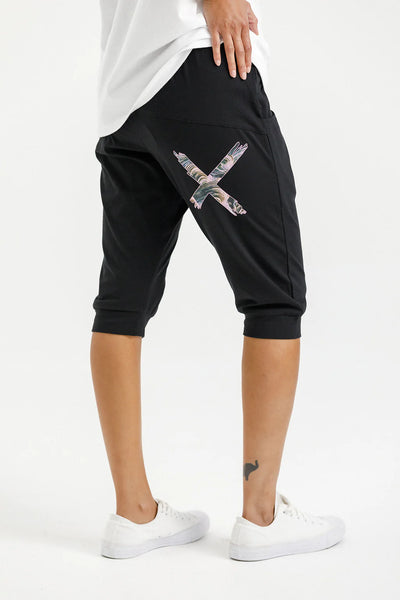 3/4 Apartment Pants | Black with Bloom Swirl